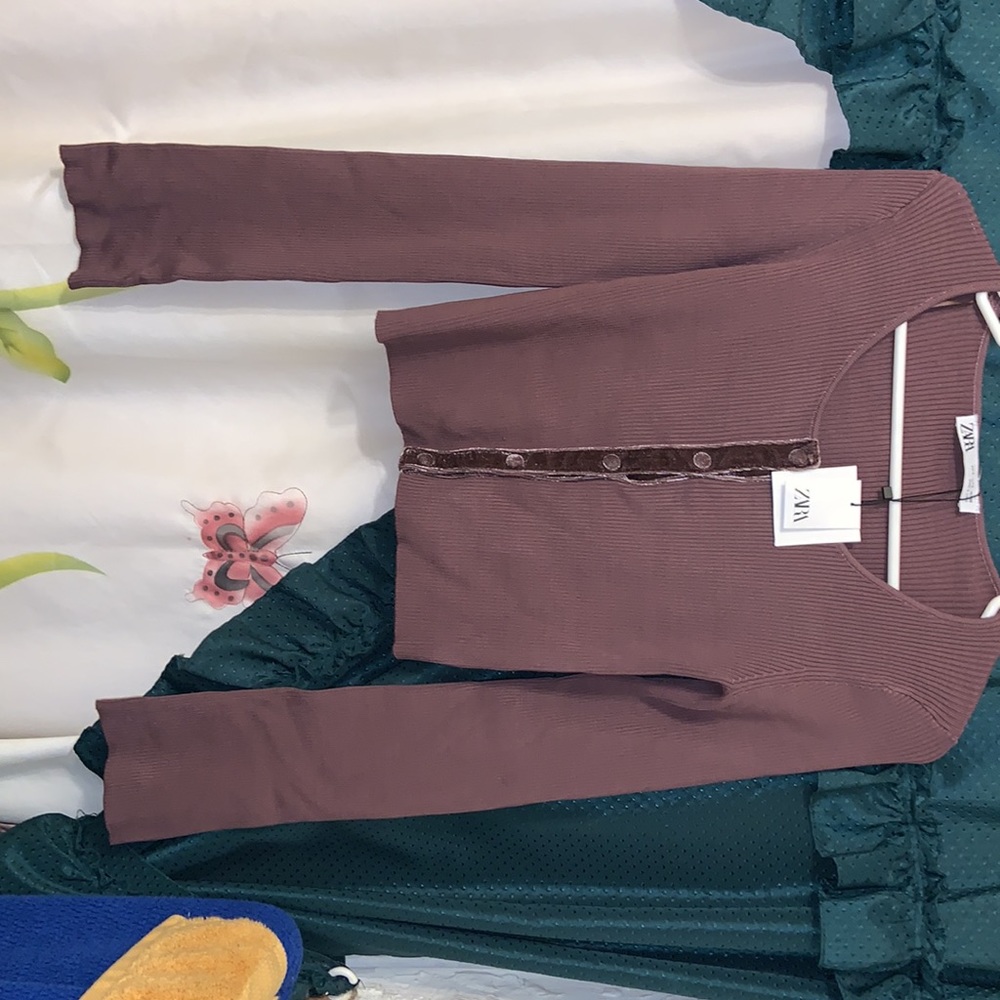 Zara Ribbed Top - Picture 2 of 6